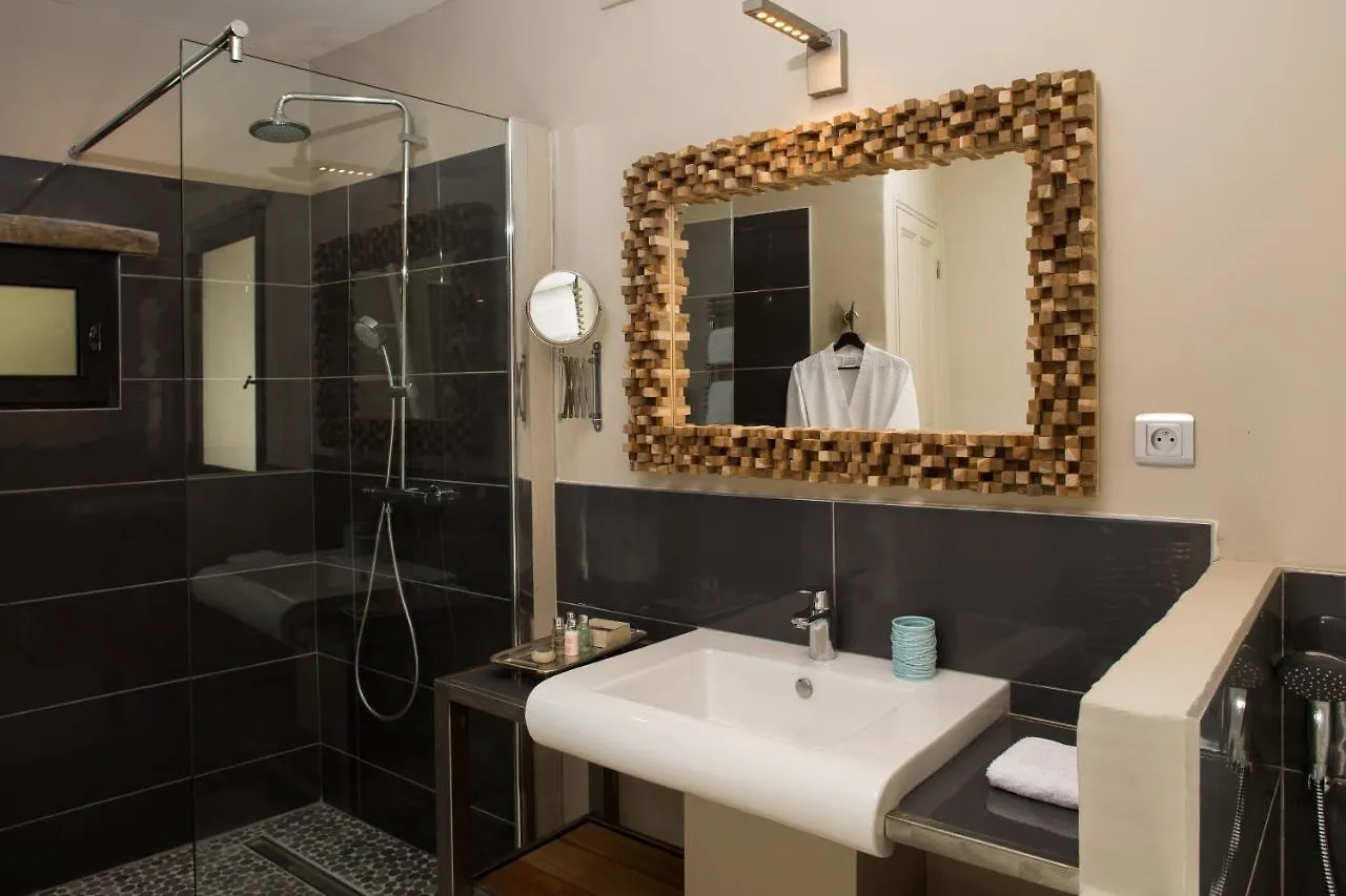 Hotel La Maison De Crillon 0*, Crillon-le-Brave