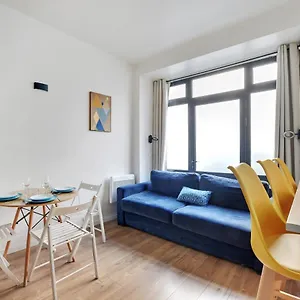 https://cmg-cosy-apartment-montparnasse.fr-paris.fr